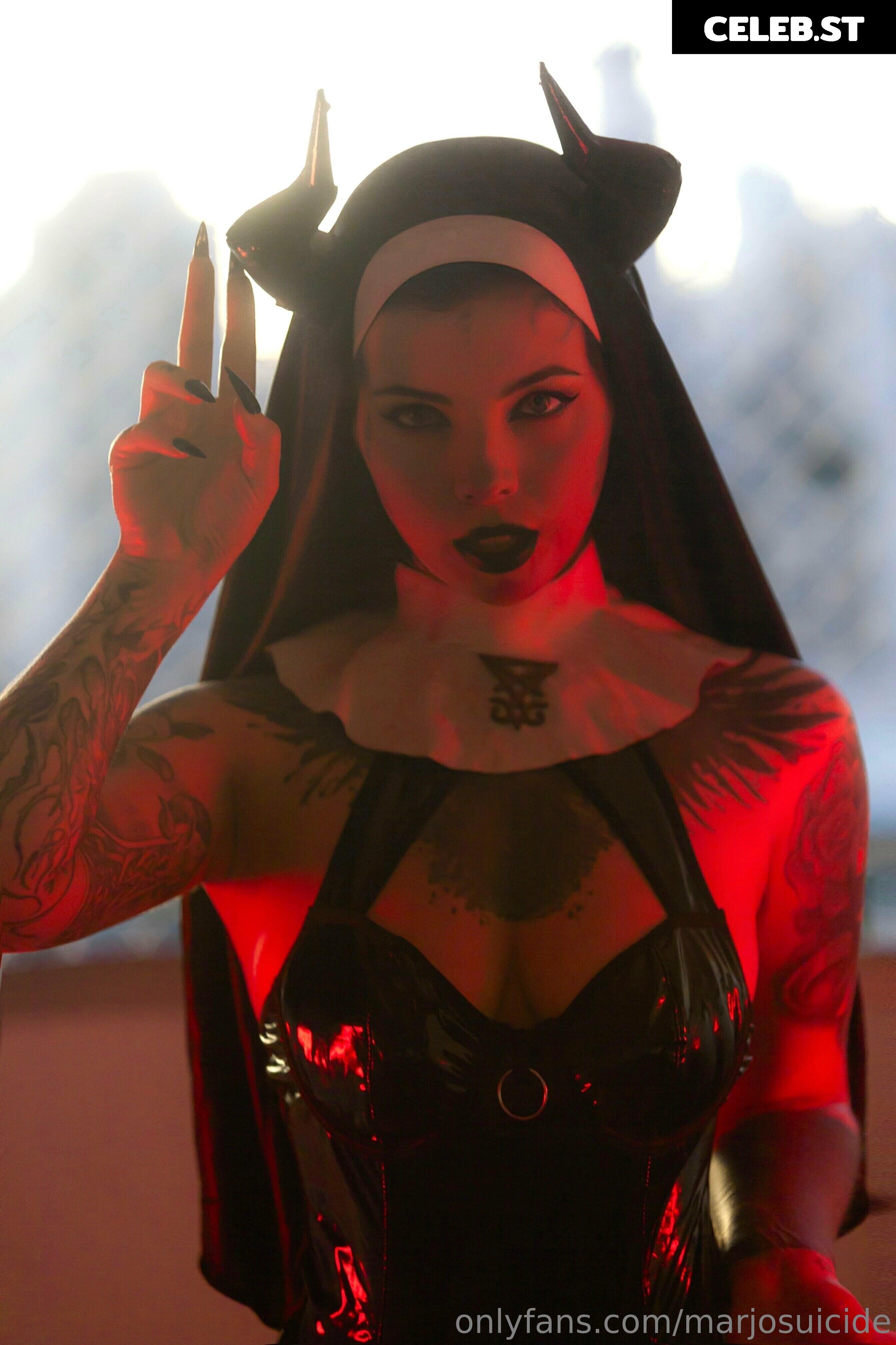 Marjo Suicide Image 21776759