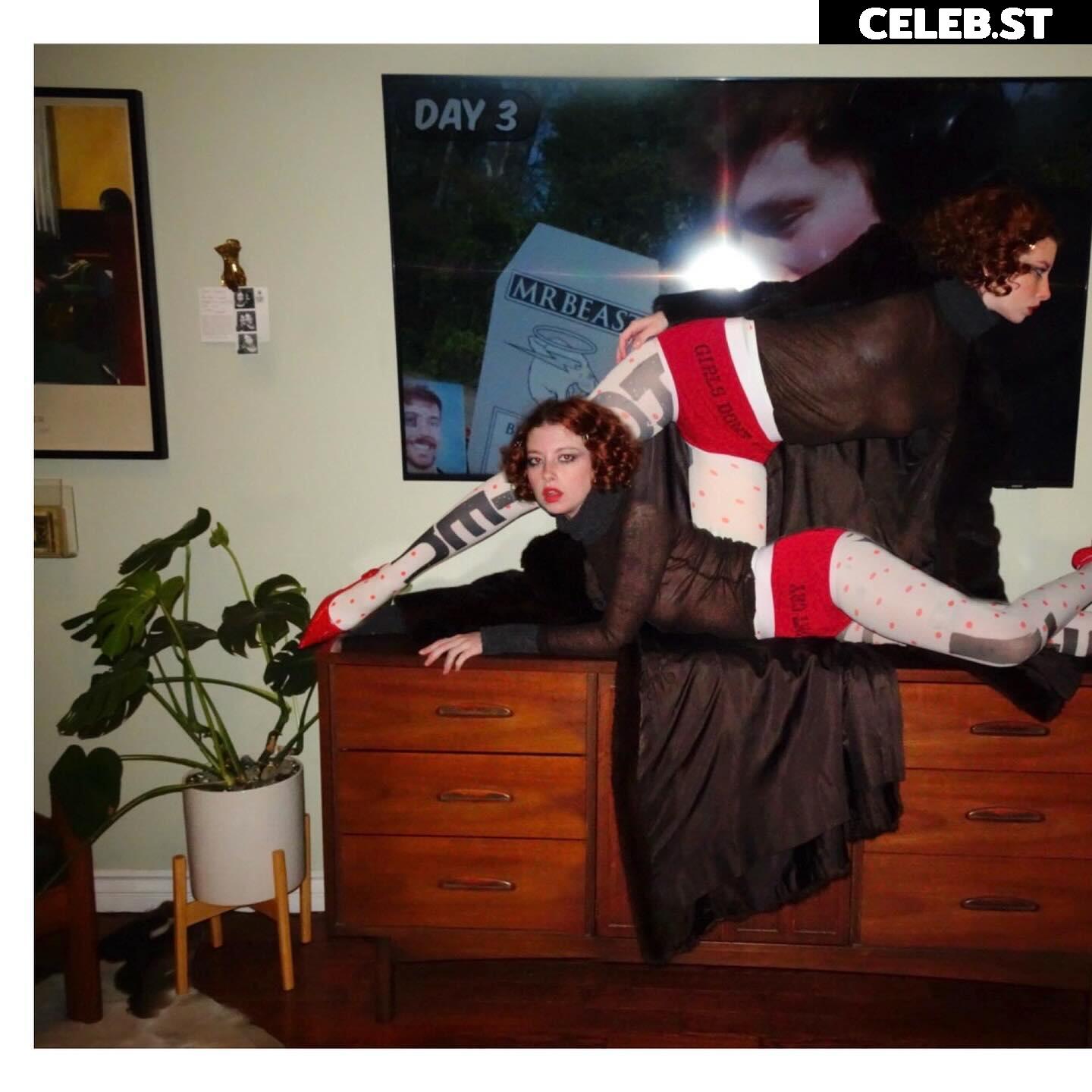 francesfarmer420 | contrachloe | Chloe Woodard Image 21742136