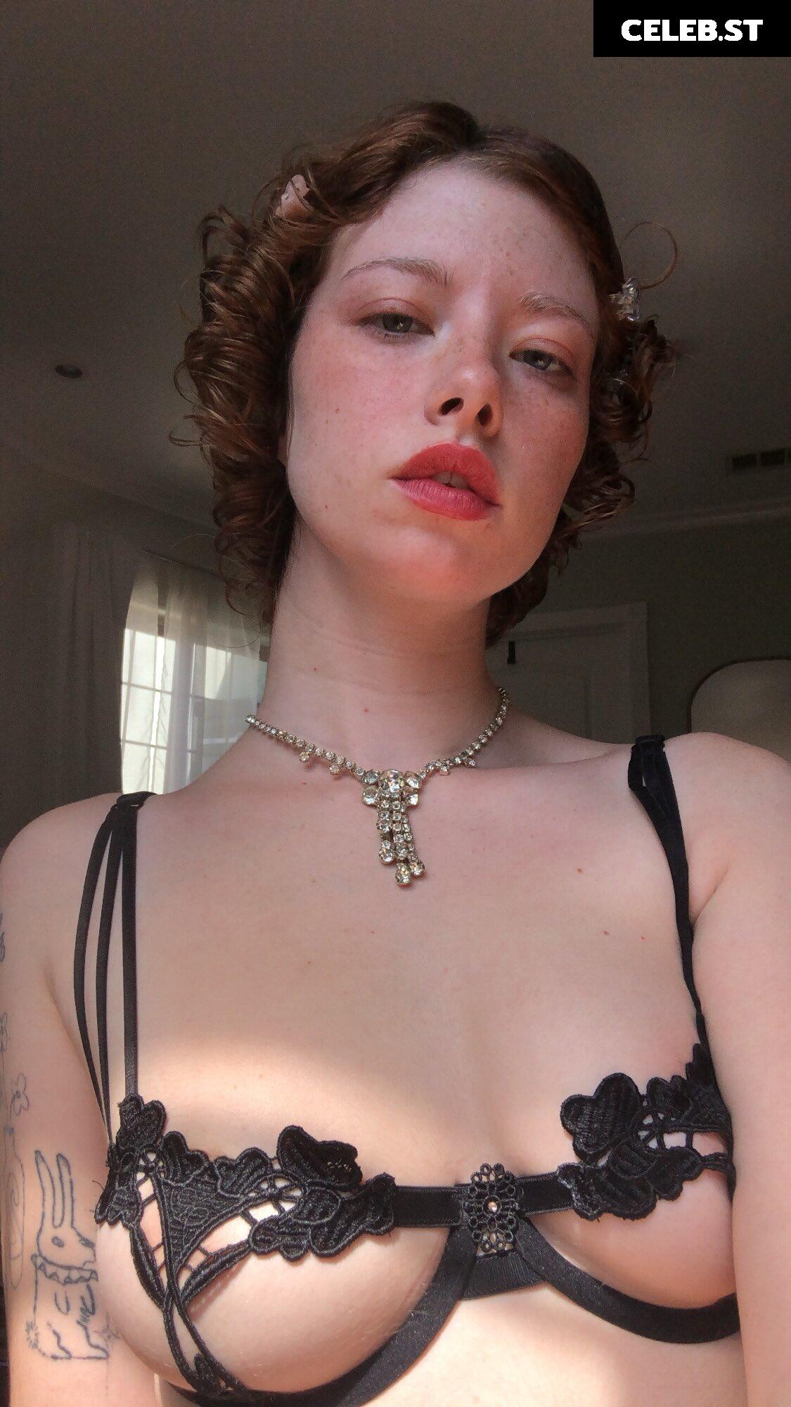 francesfarmer420 | contrachloe | Chloe Woodard Image 21742082