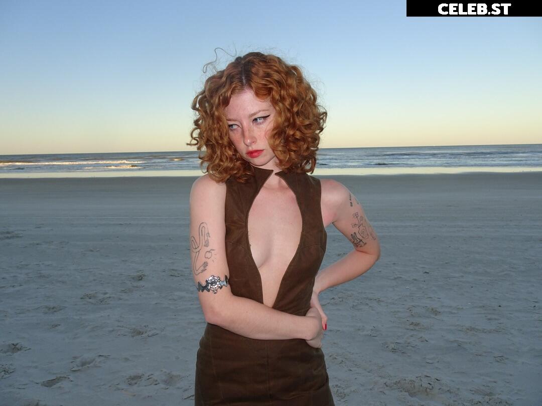 francesfarmer420 | contrachloe | Chloe Woodard Image 21742257