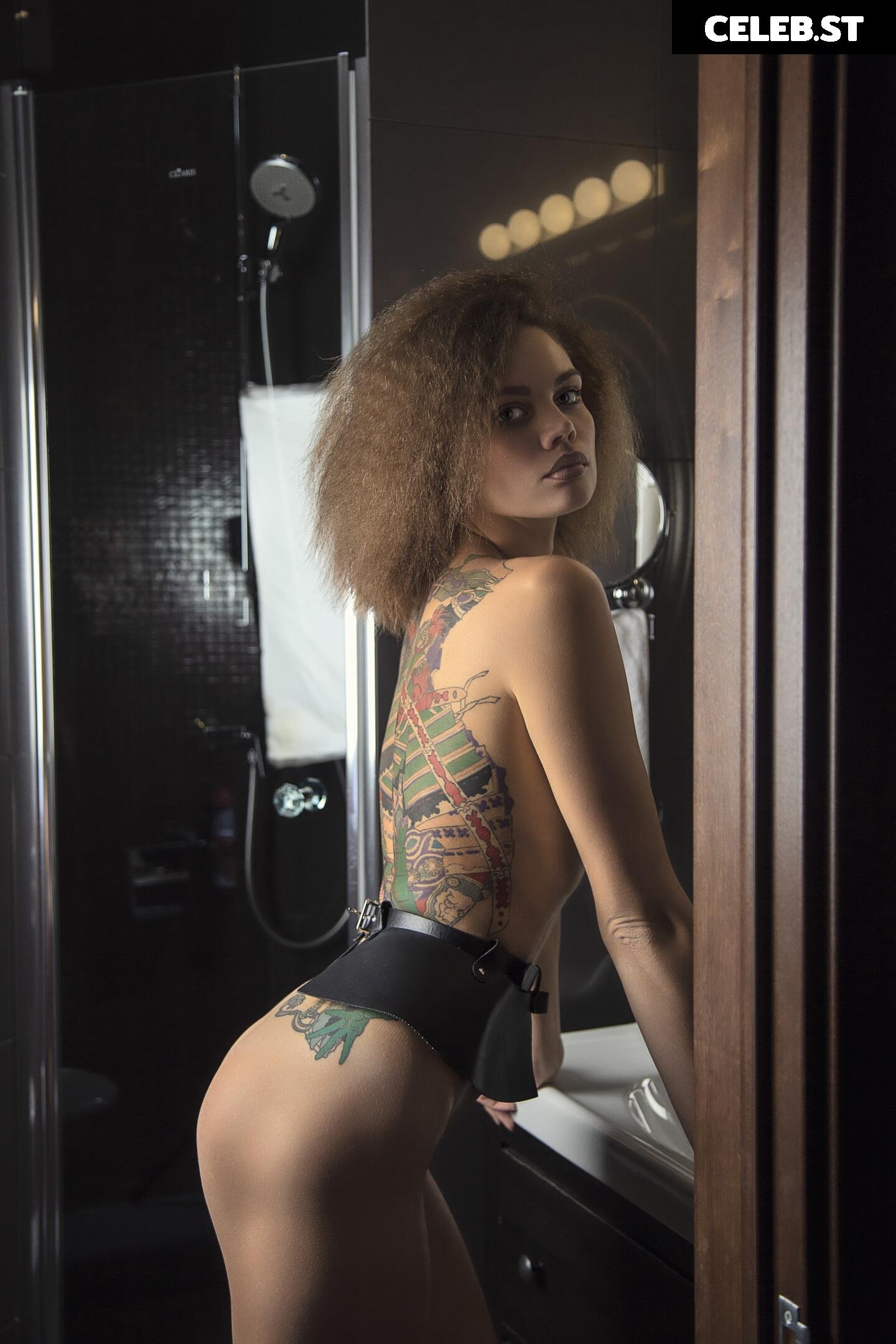 Ksenia Koks (dark_amerika, Kseniya K) Image 21718904