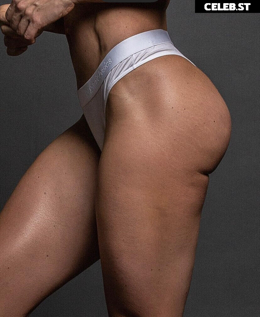 Paige Hathaway Image 21718562