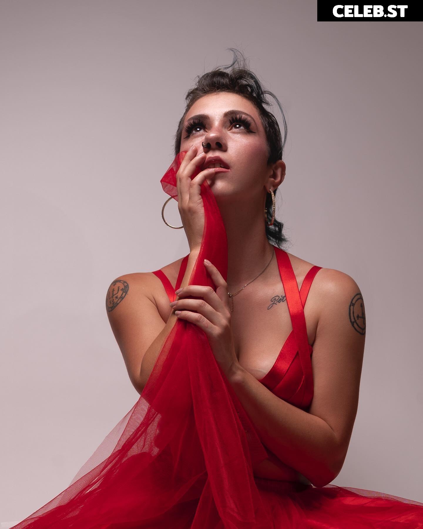 Skylar Calico Image 2171829