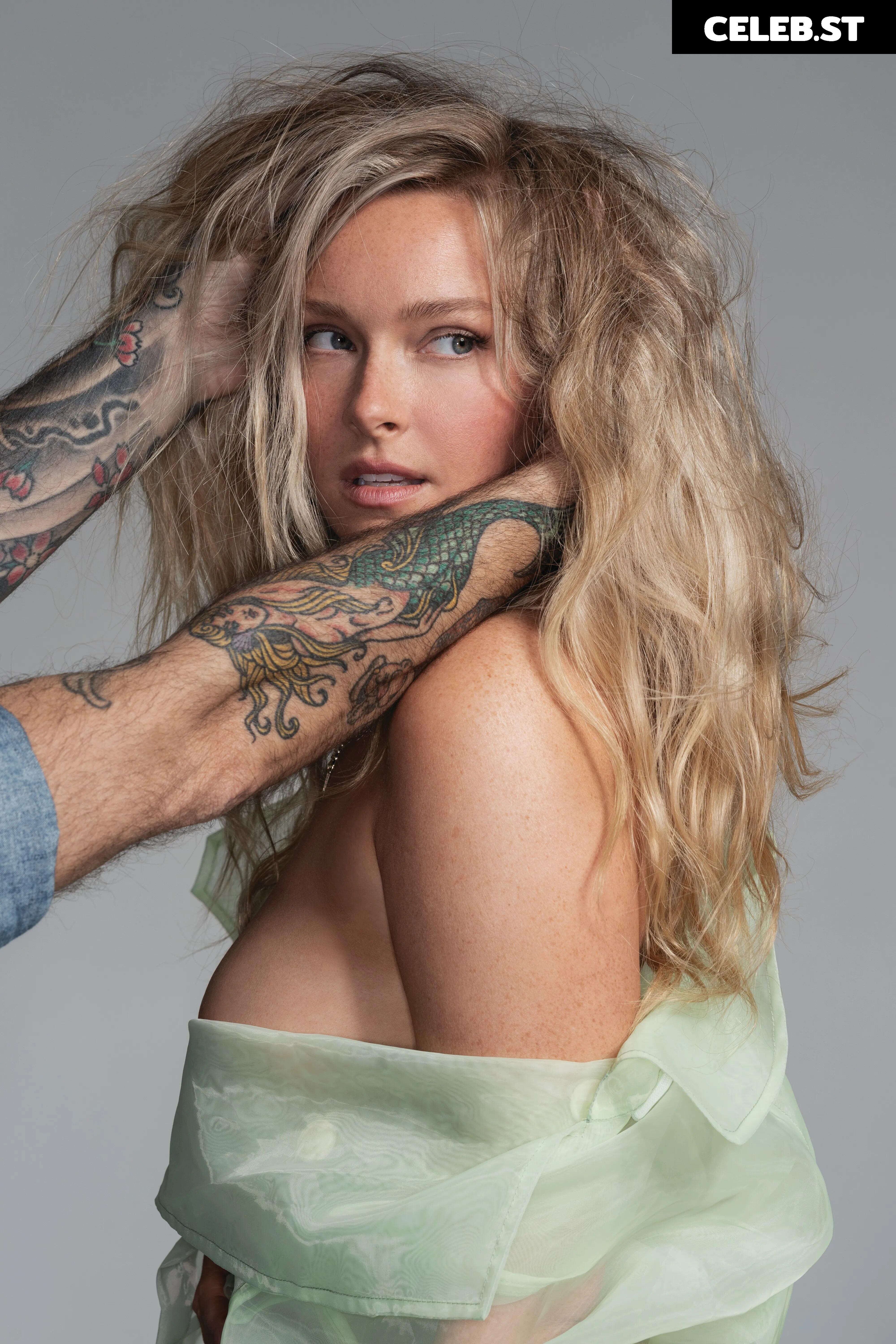 Camille Kostek (SI Model, TV Host) Image 21711899