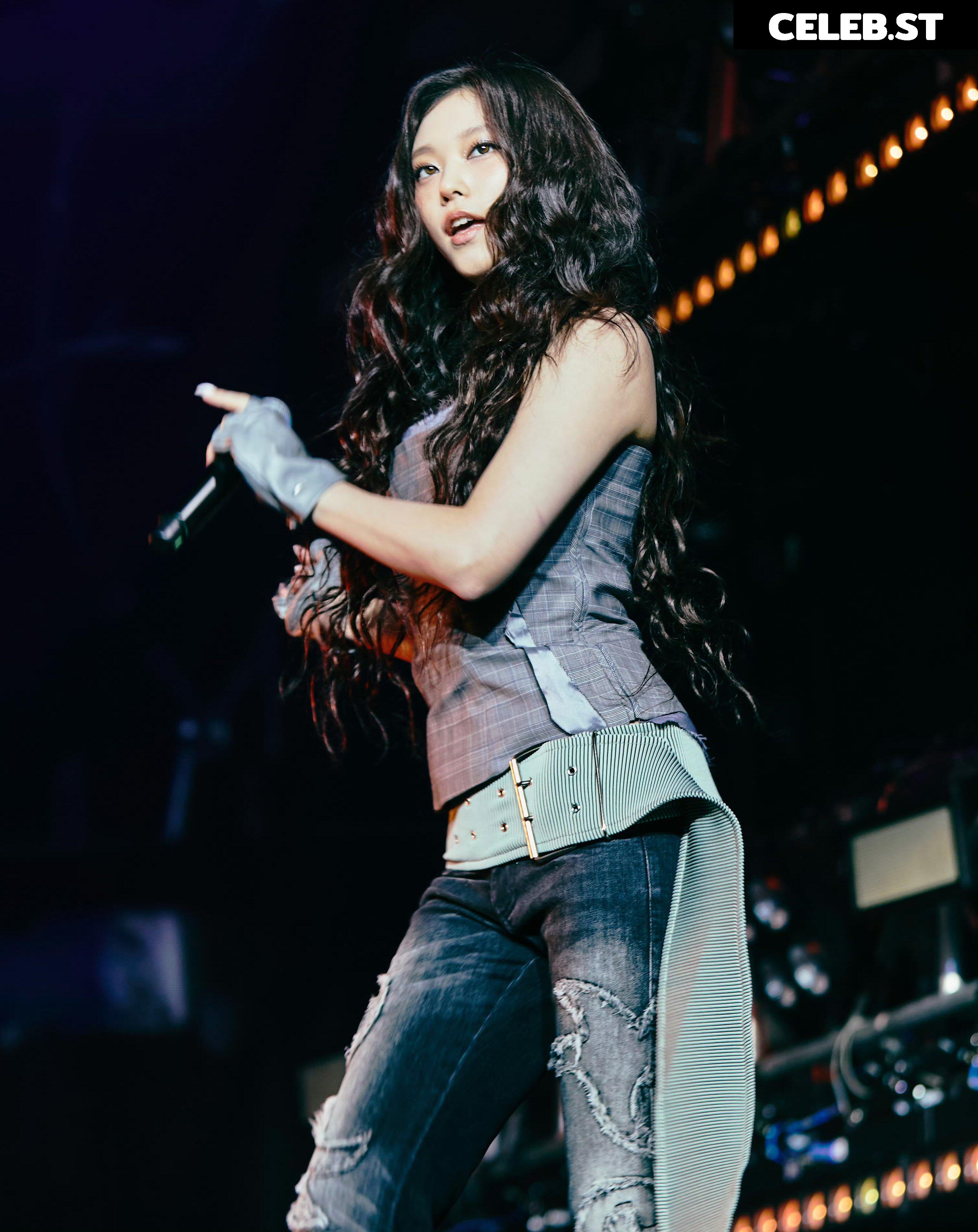 Haerin / NewJeans Image 21710401