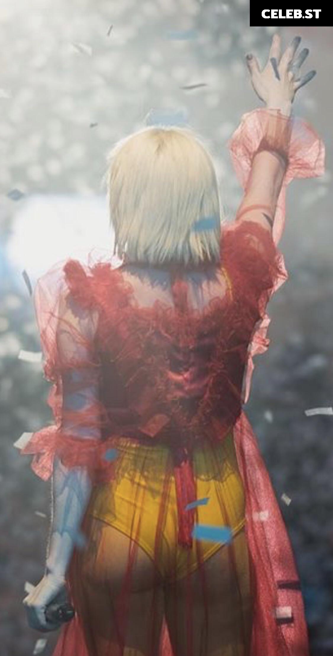 Carly Rae Jepsen Image 21724694