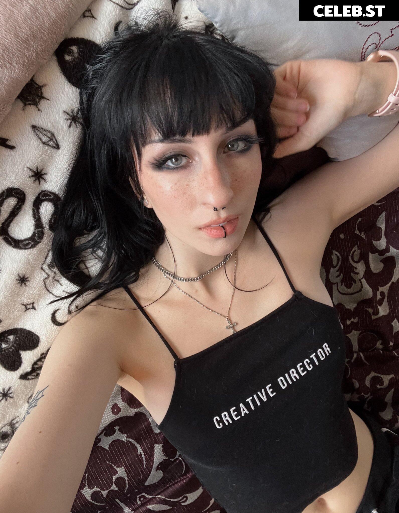 graveghostie / eghostie Image 21735865