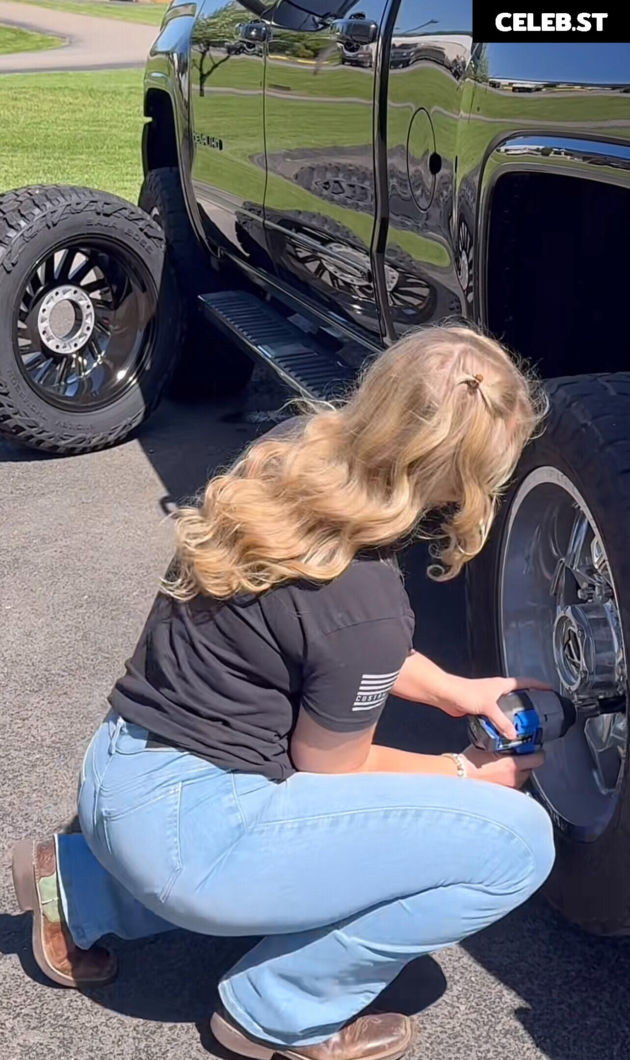 Britney Automotive Image 21736861