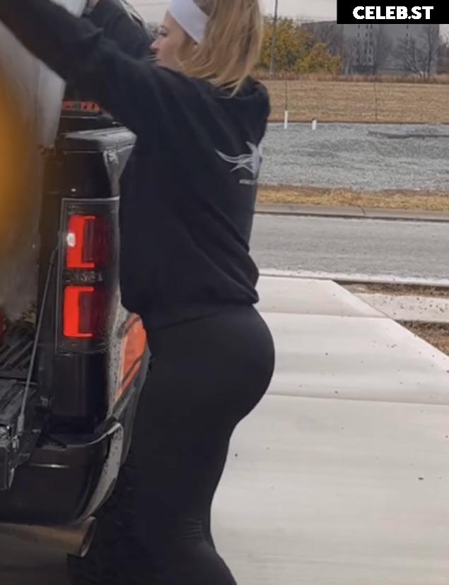 Britney Automotive Image 21736797