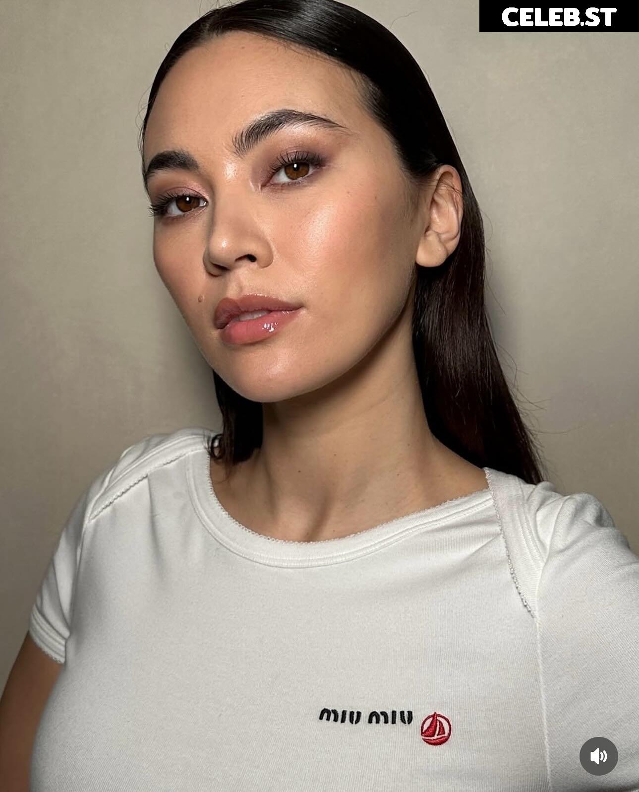 Jessica Yu Li Henwick Image 21707728