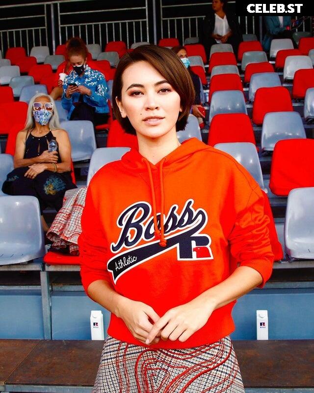 Jessica Yu Li Henwick Image 21707711