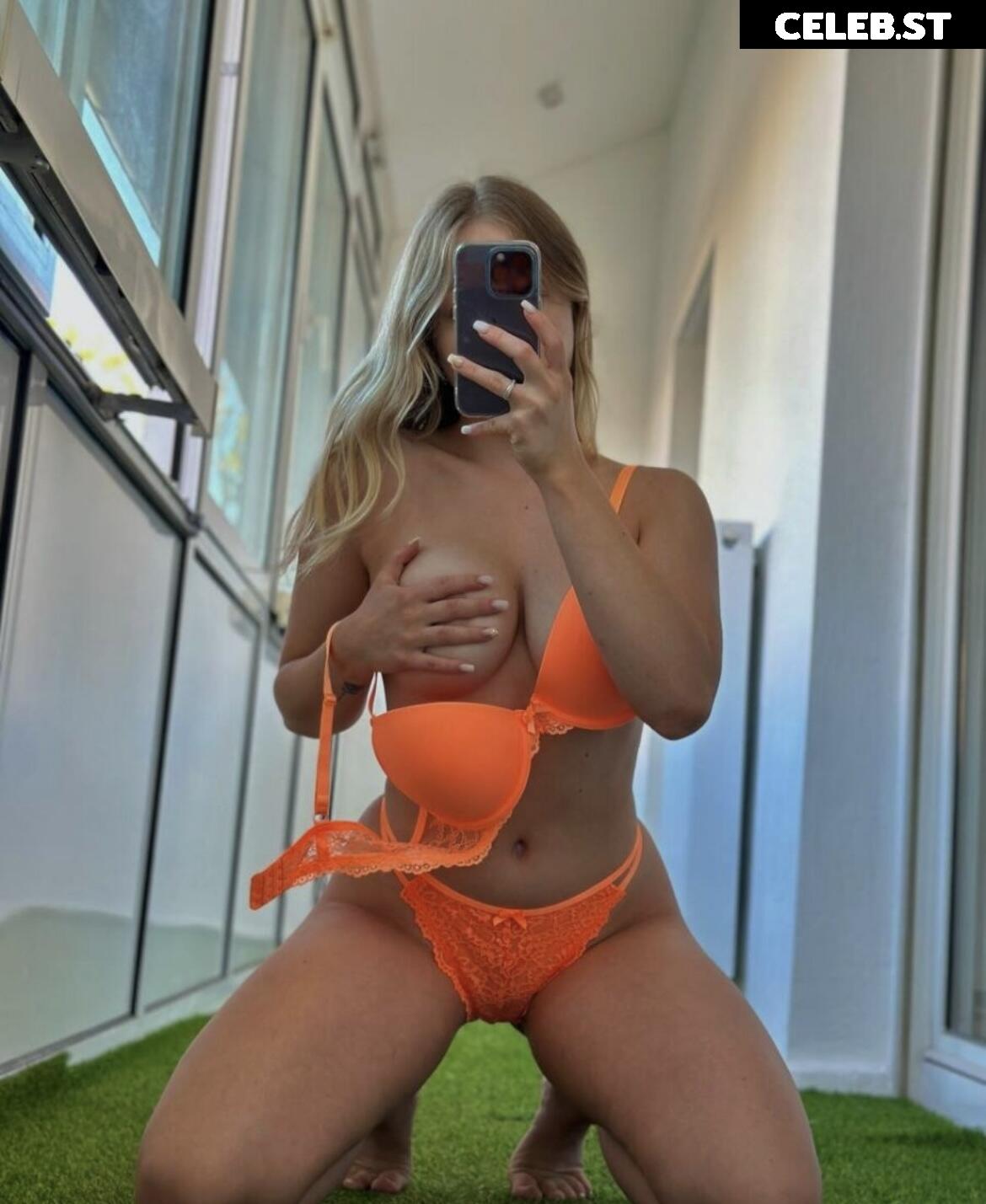 Emma Spice Image 2179823