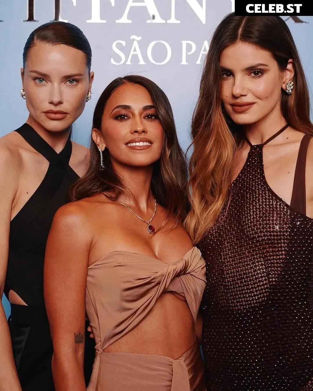 Camila Queiroz Image 21784498