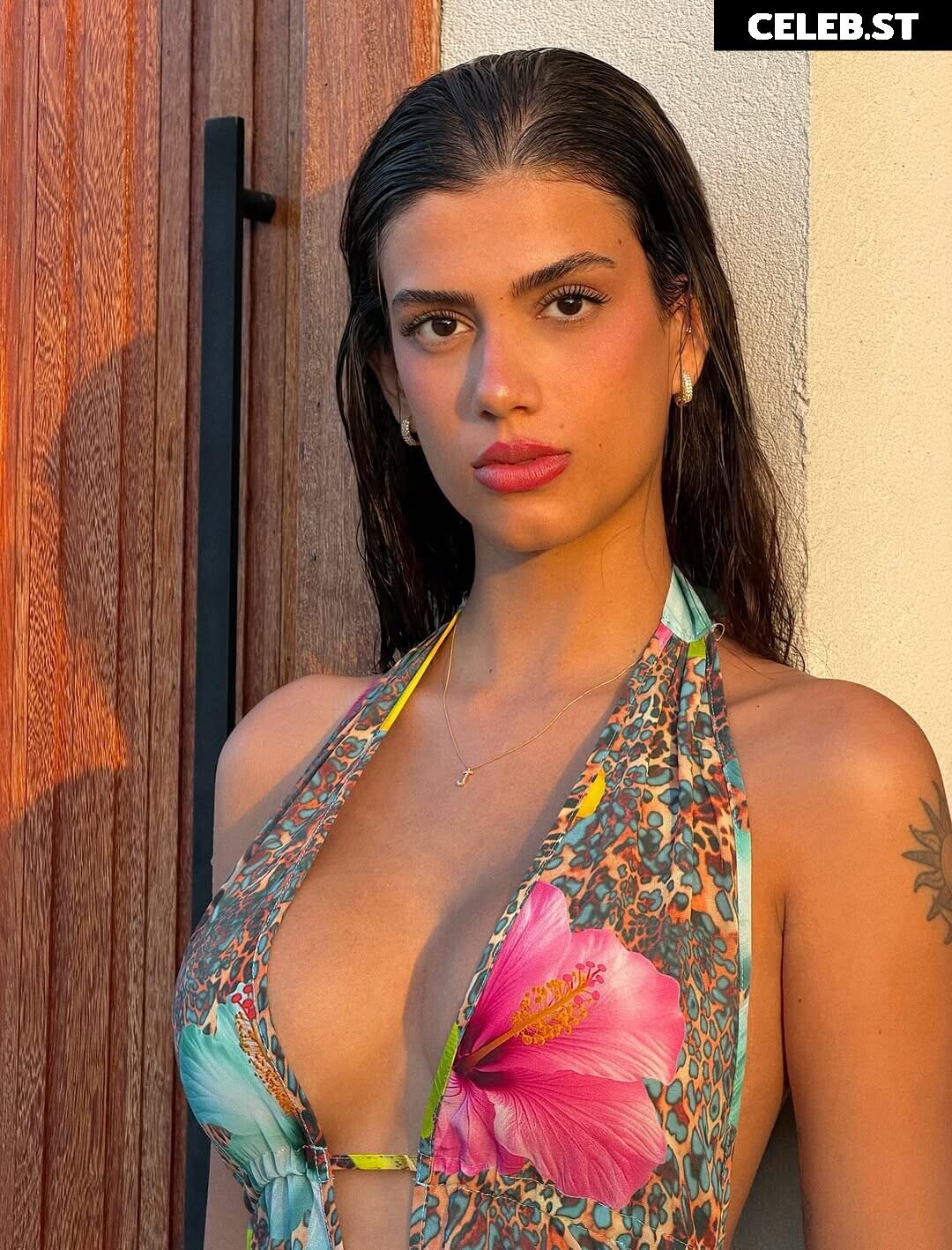Victtoria Medeiros Image 21781907