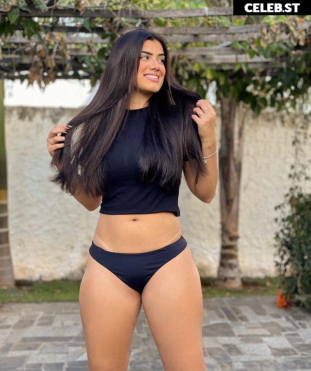 Victtoria Medeiros Image 21781673