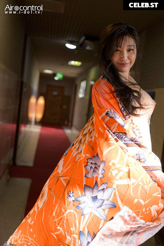 Miho Abe Image 21789705
