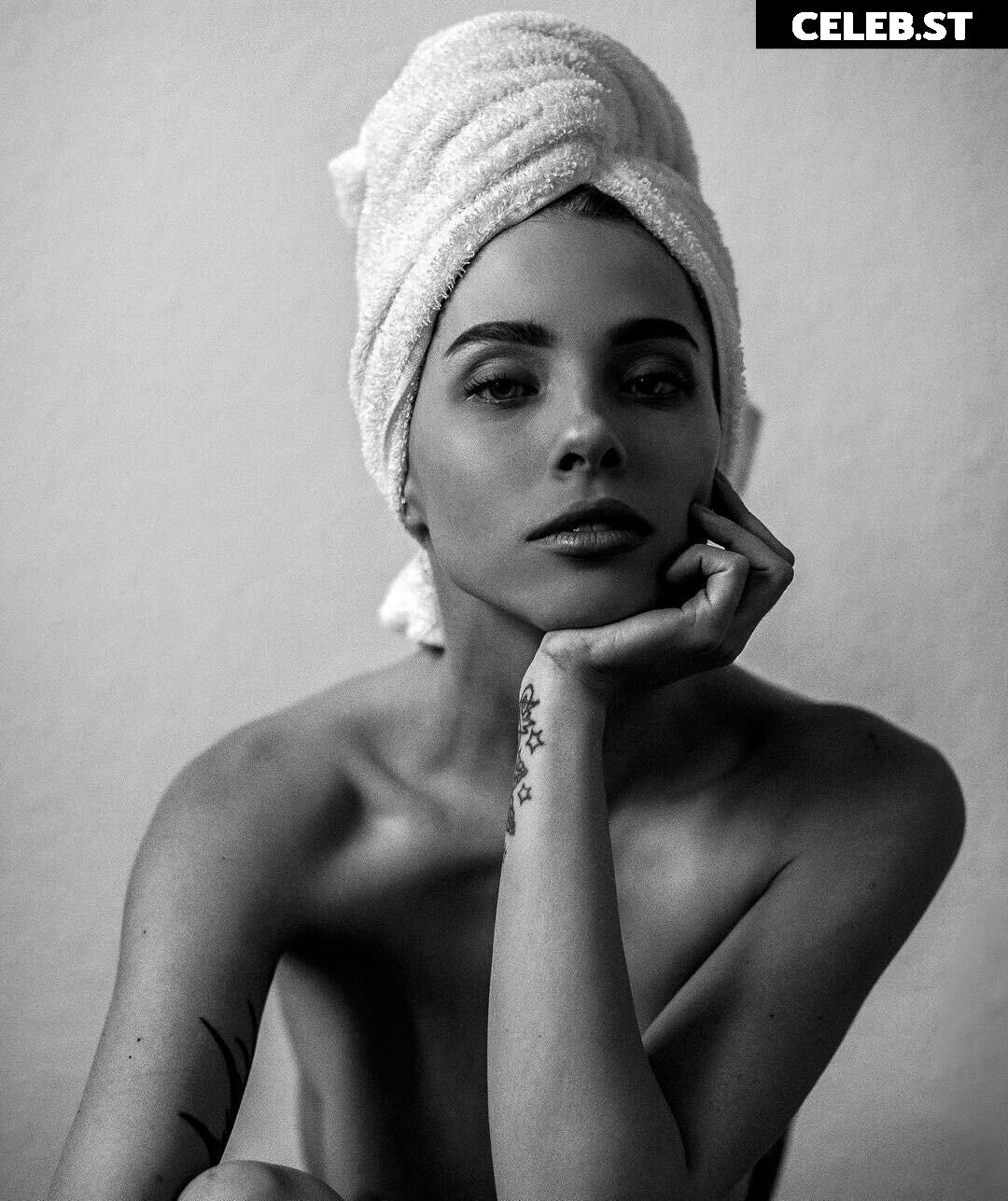 Jamie Stone Image 21695732