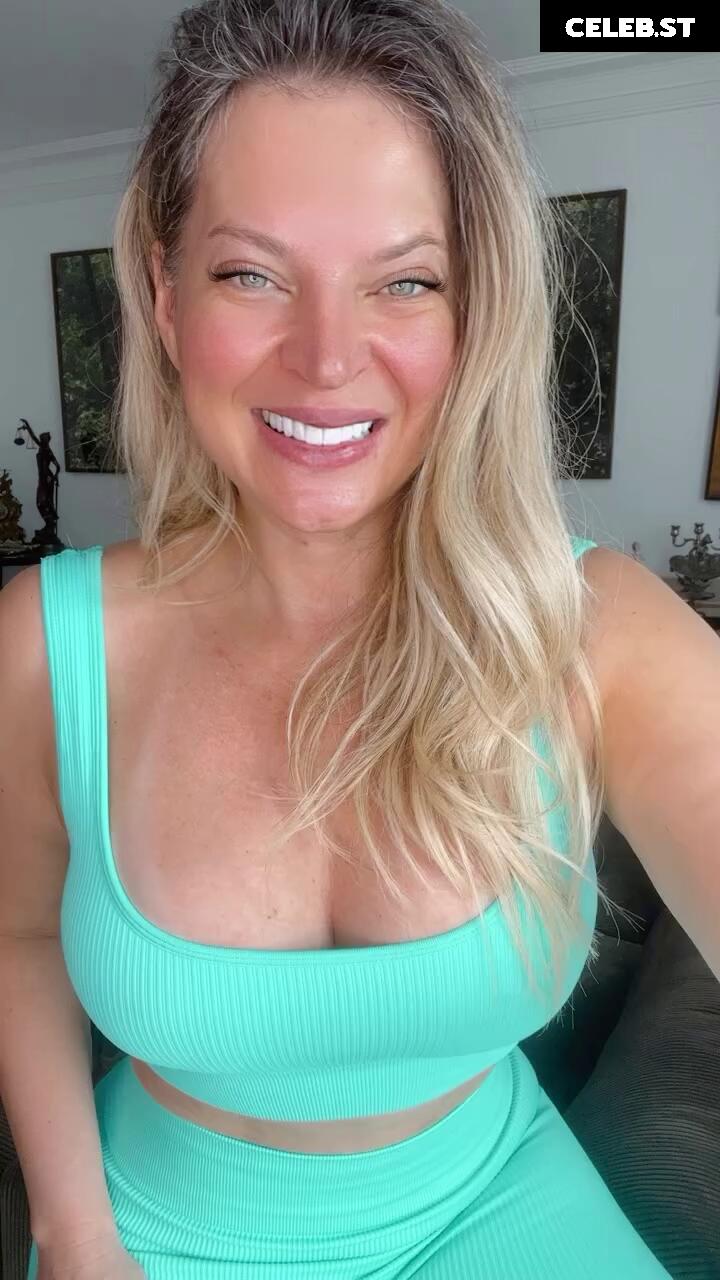 Joice Hasselmann Image 21693627