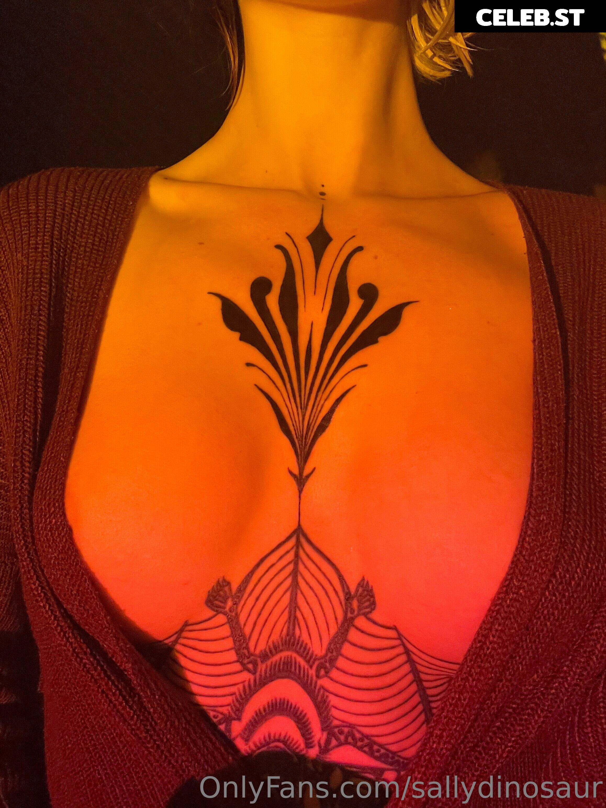 Sallydinosaur Image 2168594