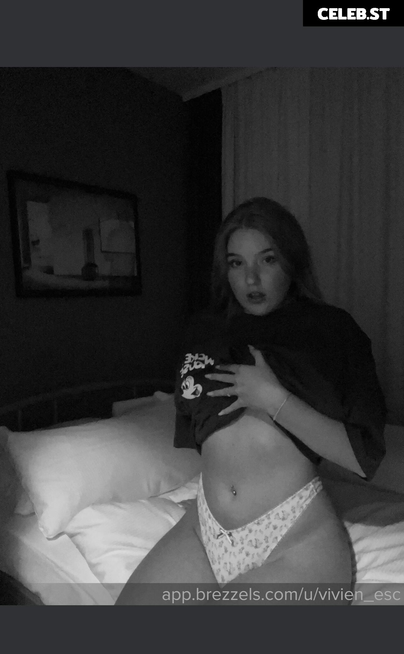 Vivien_esc Image 2152892