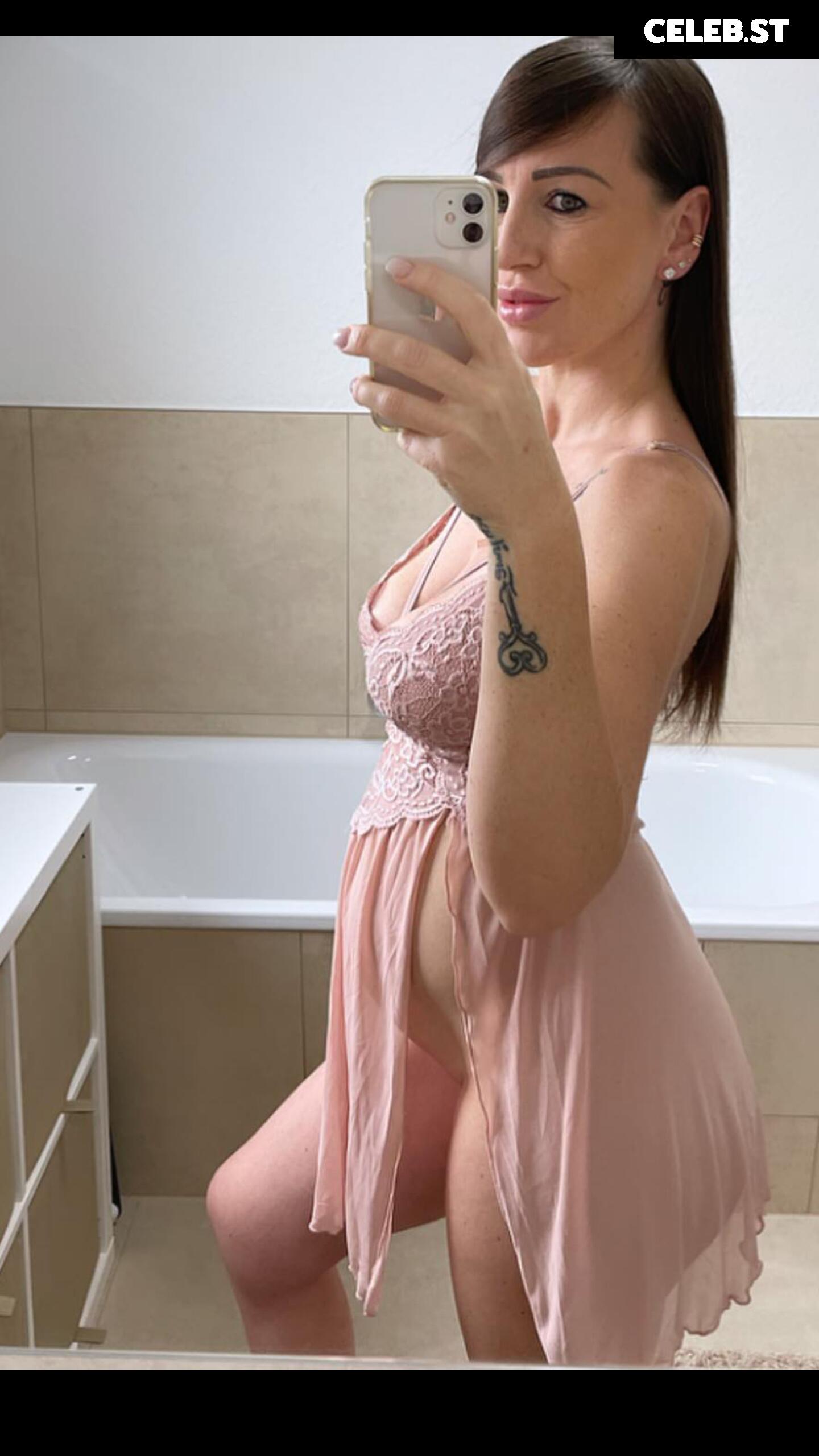 Savagebabebeccs Image 2150514