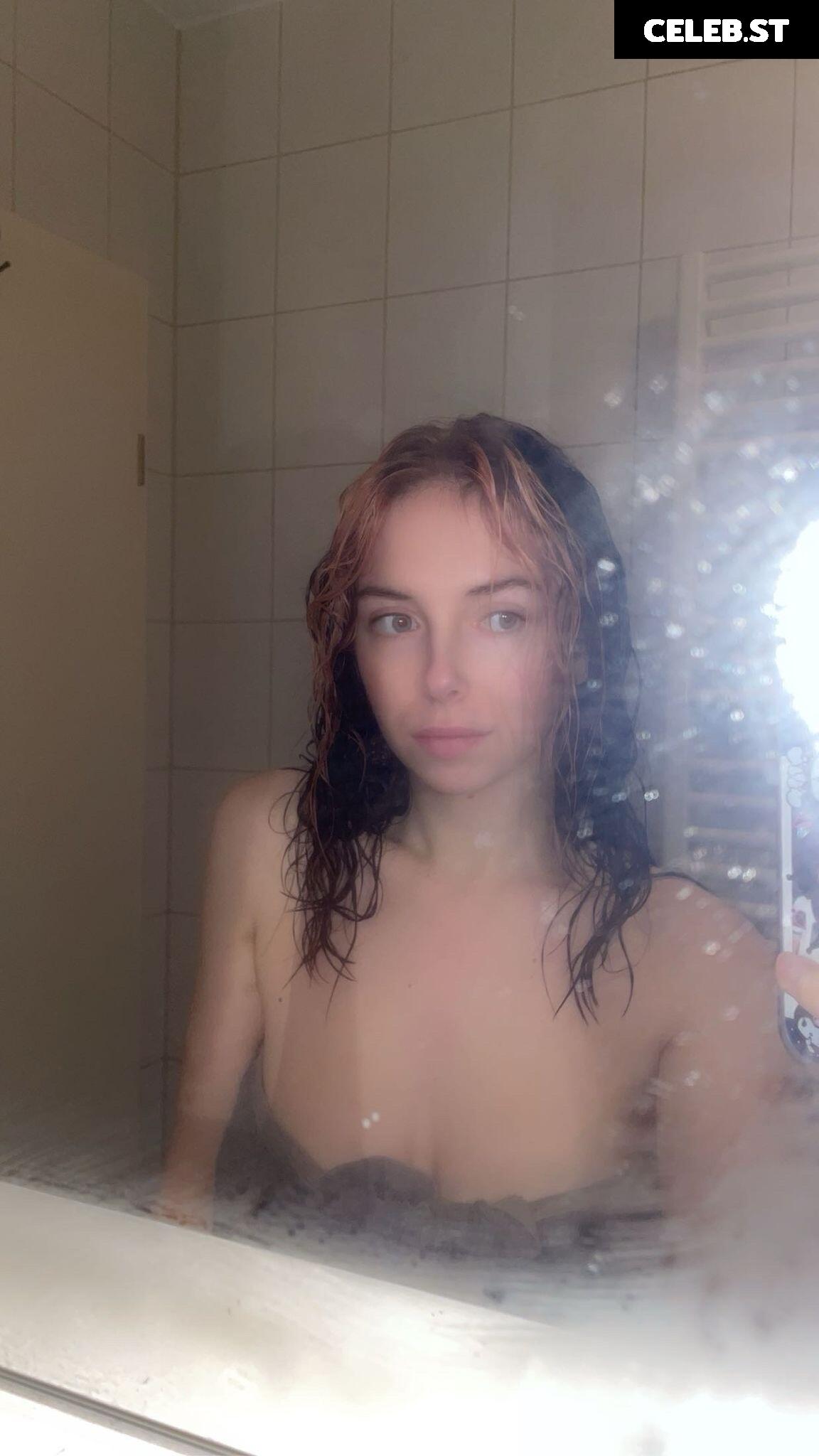 Blossom.prinxess Image 2159087