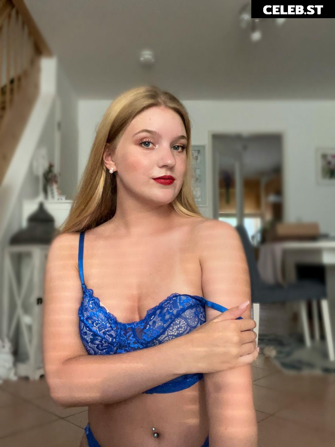 Vivien_esc Image 2146117