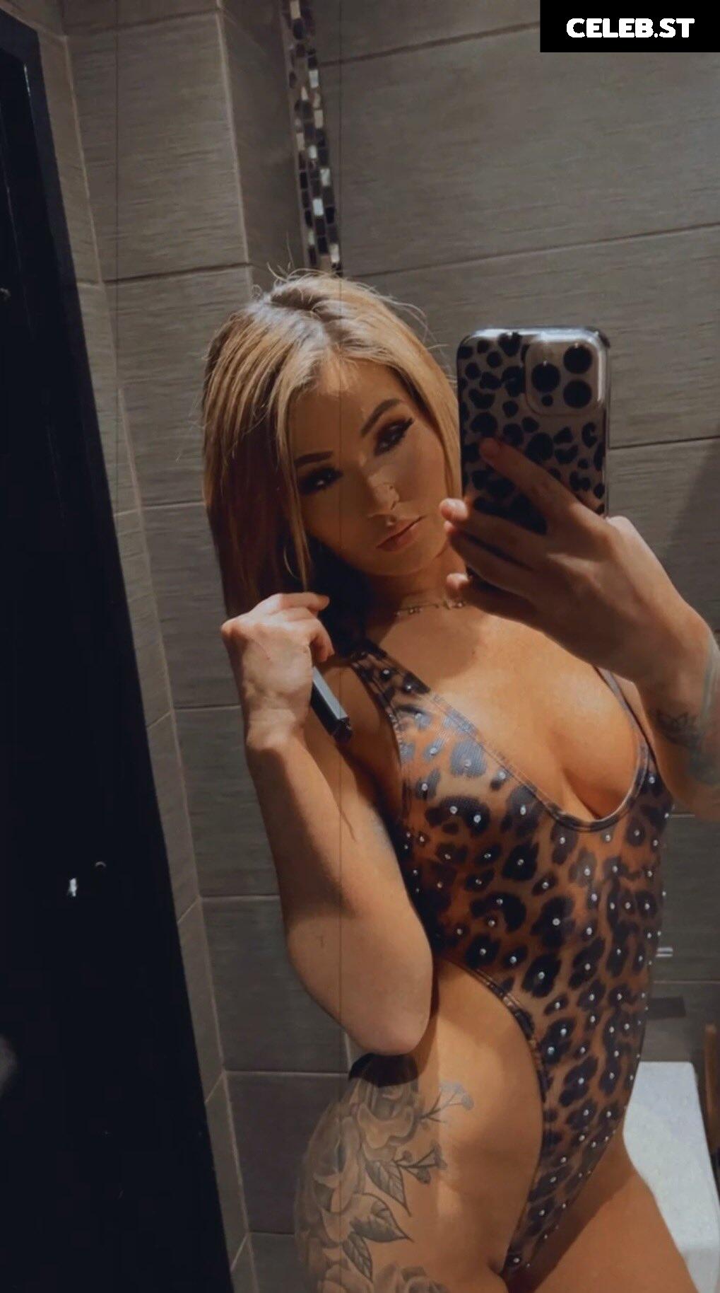 SkylaIce Image 2144930