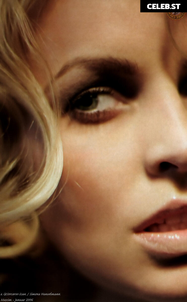 Simone Hanselmann Image 2135954