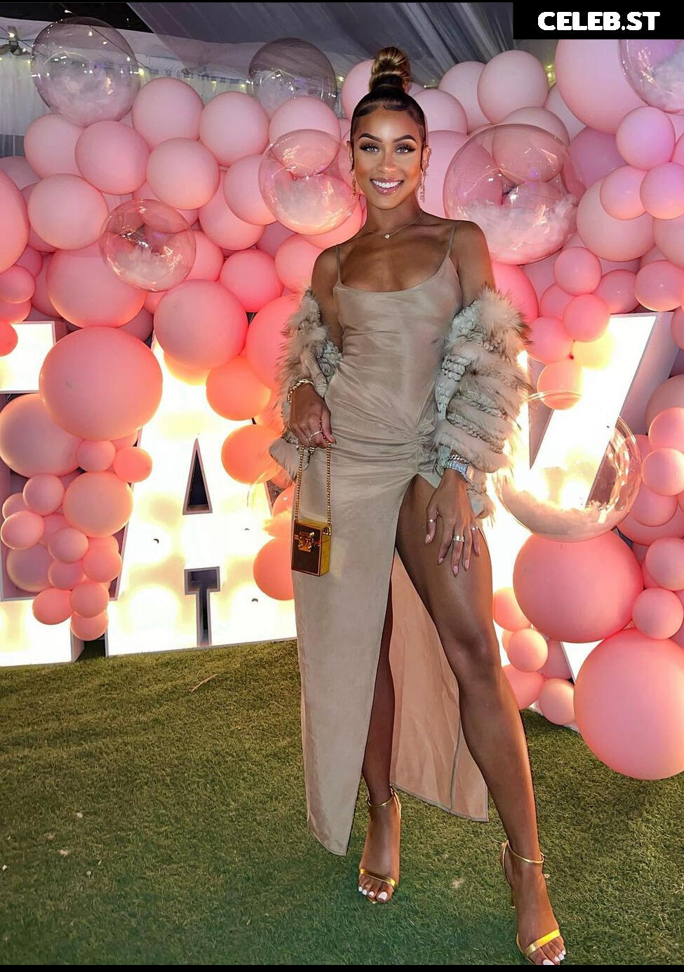 Jilly Anais Image 2136609