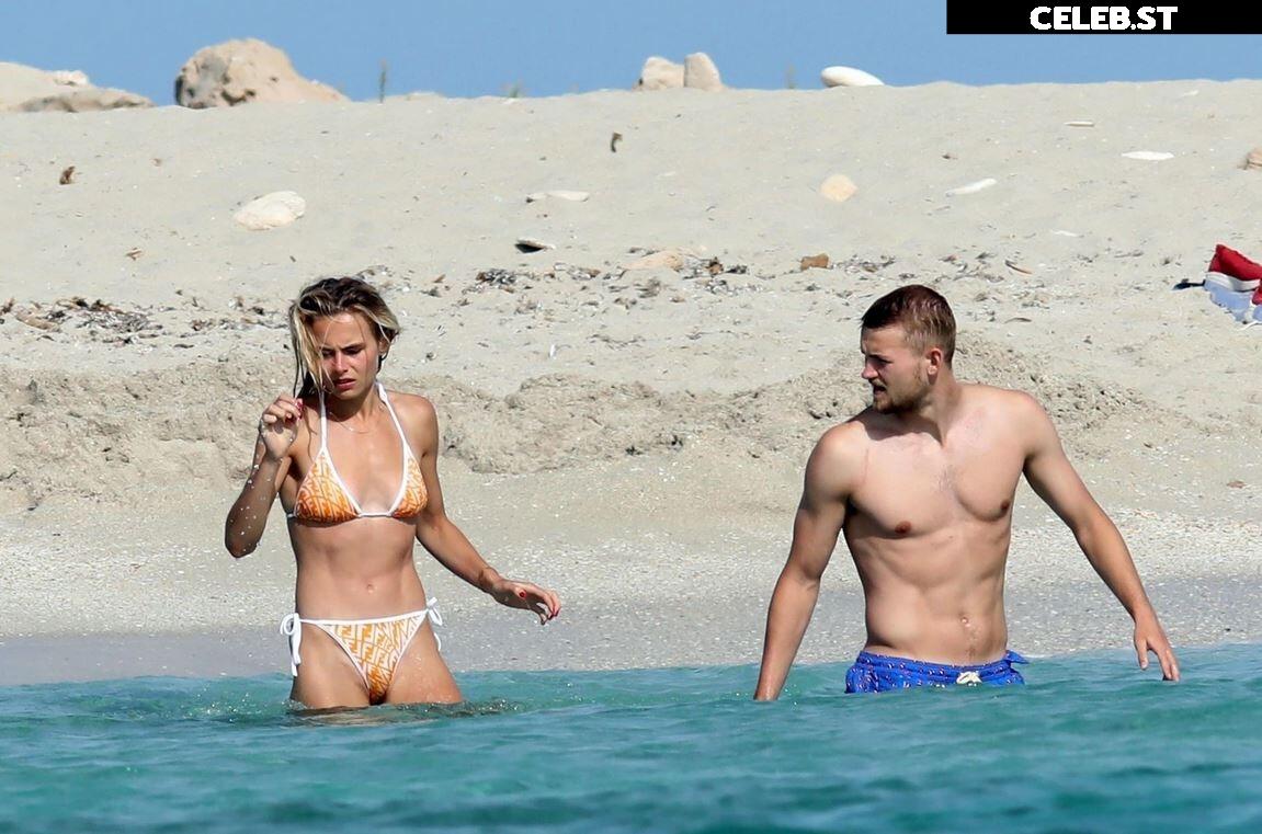 AnneKee Molenaar Image 2131730