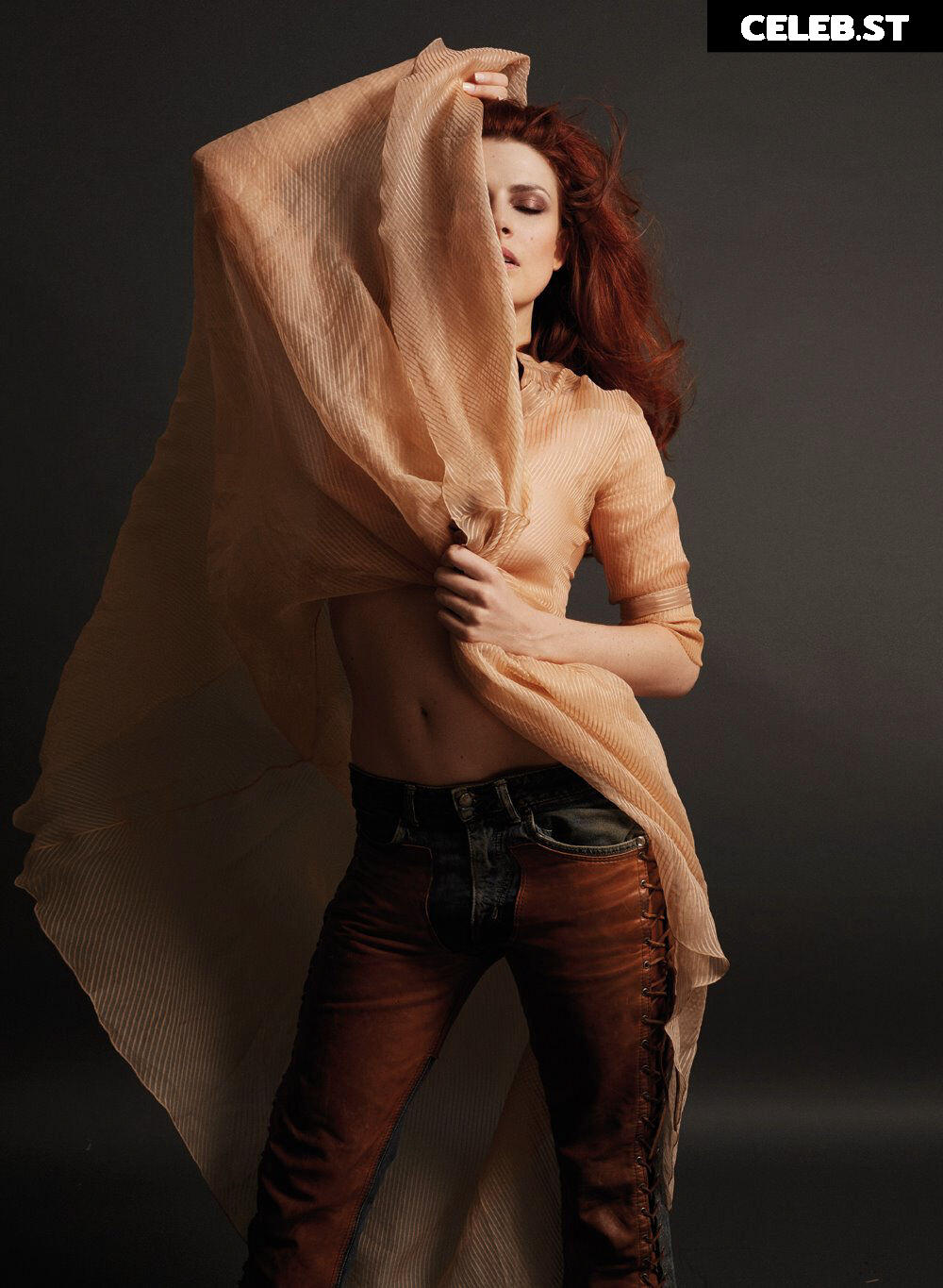 Elodie Frege Image 2132825