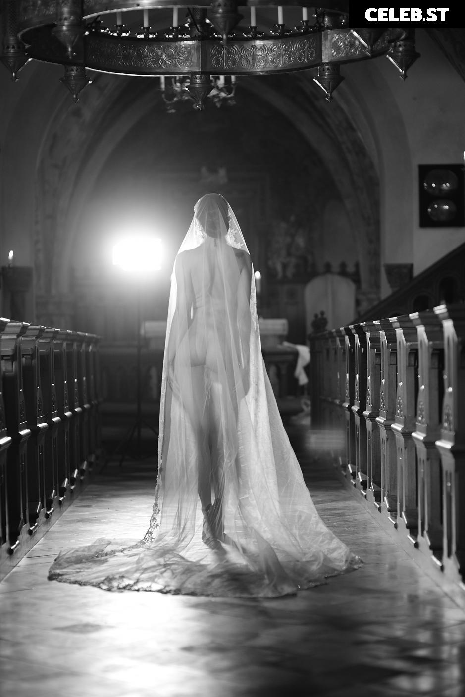 Zoi Gorman Image 2132093