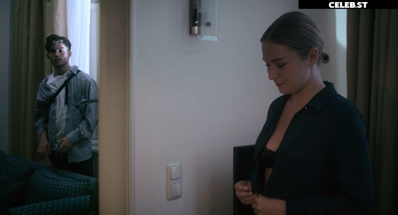 Vanessa Eckart Image 2132323