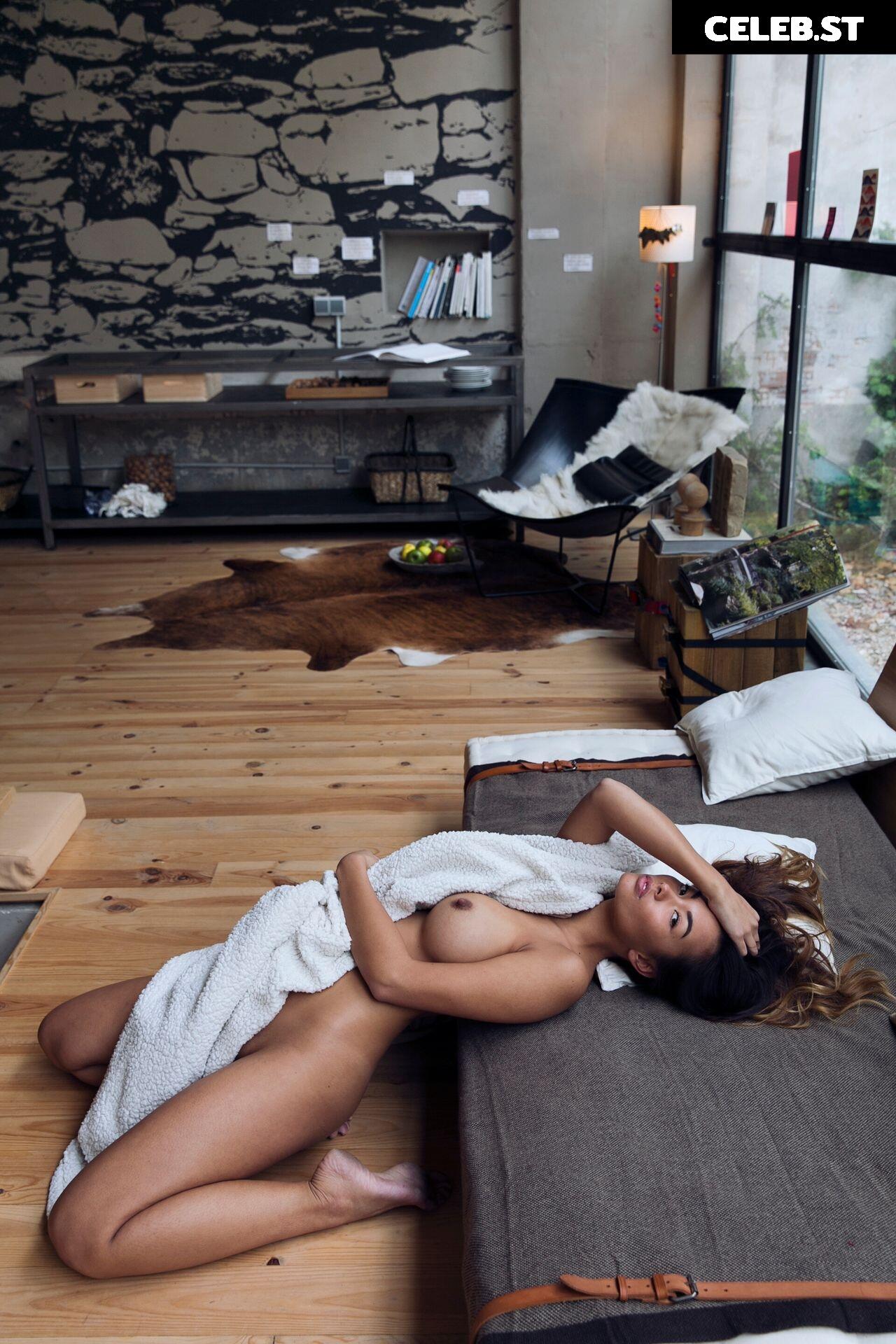 Jennifer Berg Image 2133113