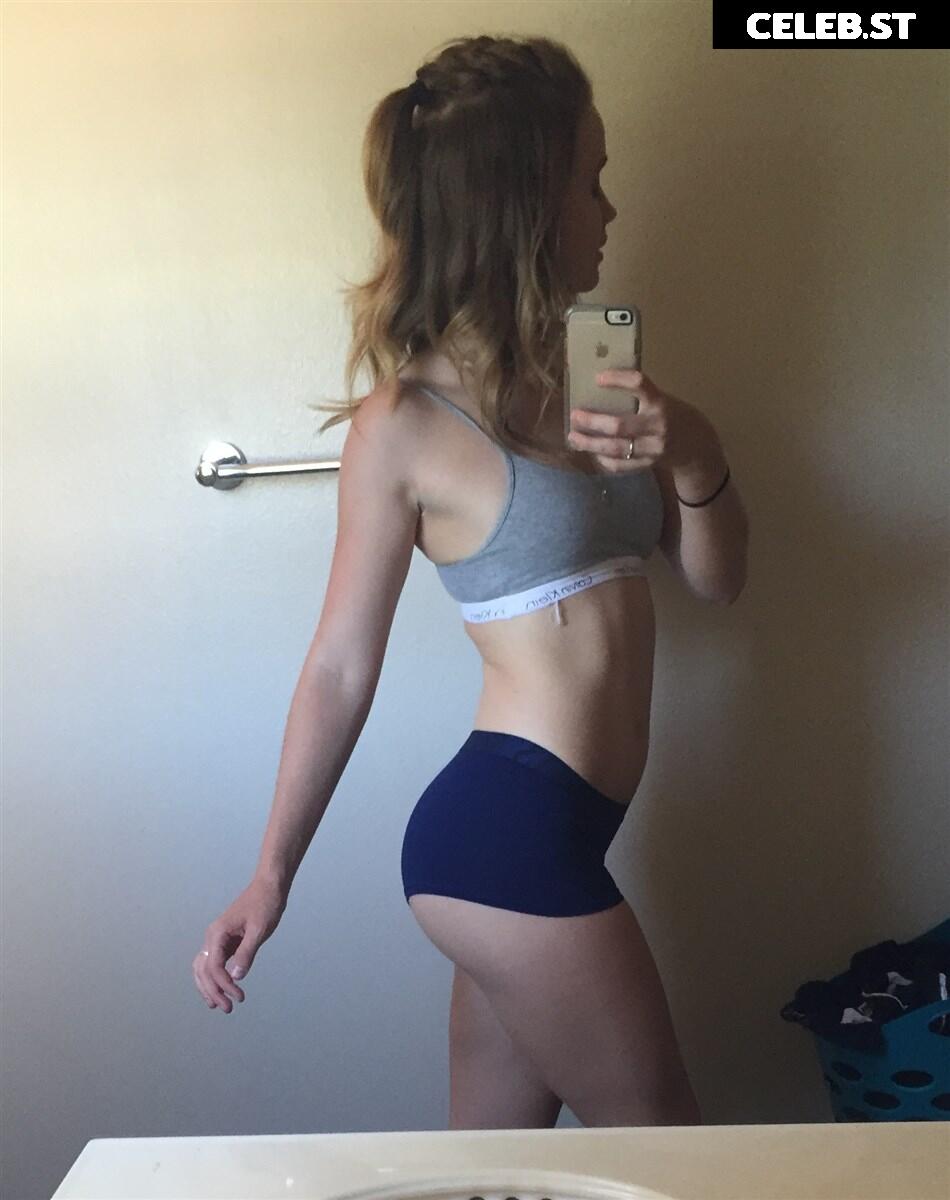 Mackenzie Lintz Image 2139533