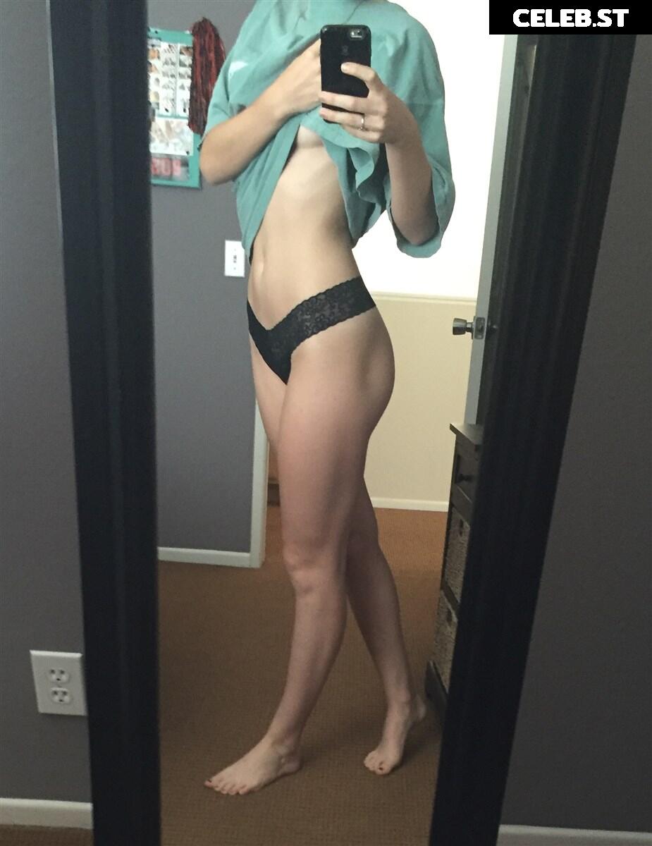 Mackenzie Lintz Image 2139624