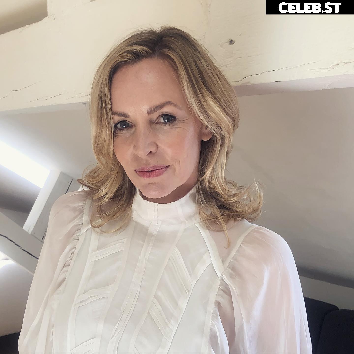 Simone Hanselmann Image 2139356