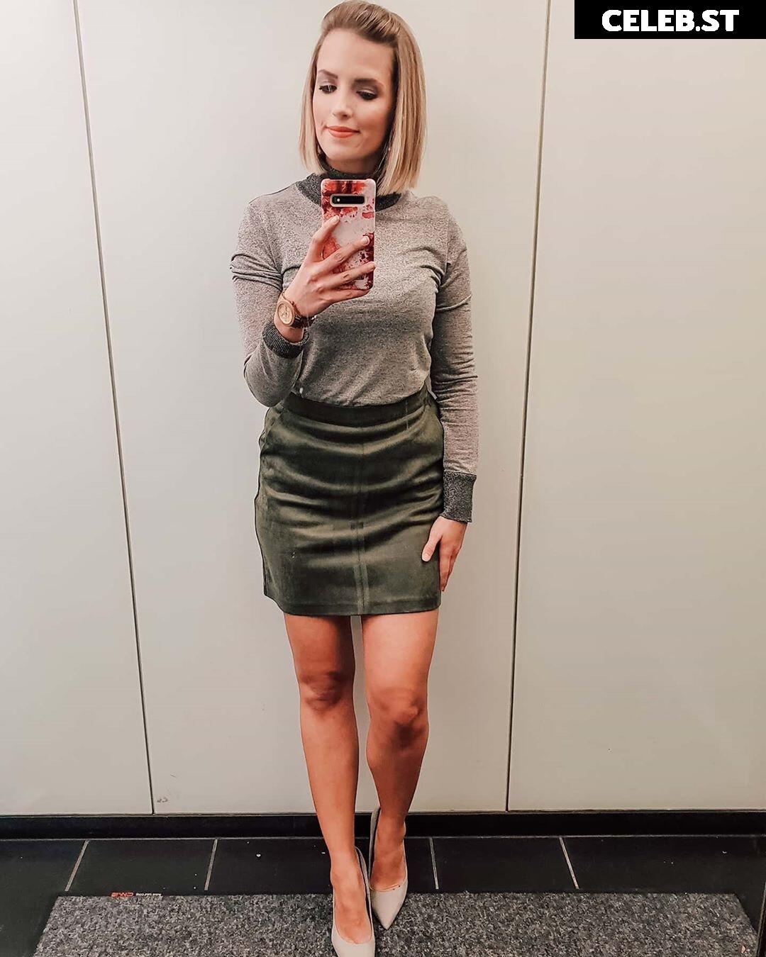 Corinna Borau Image 2139913