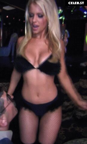 Carrie Keagan Image 2138201