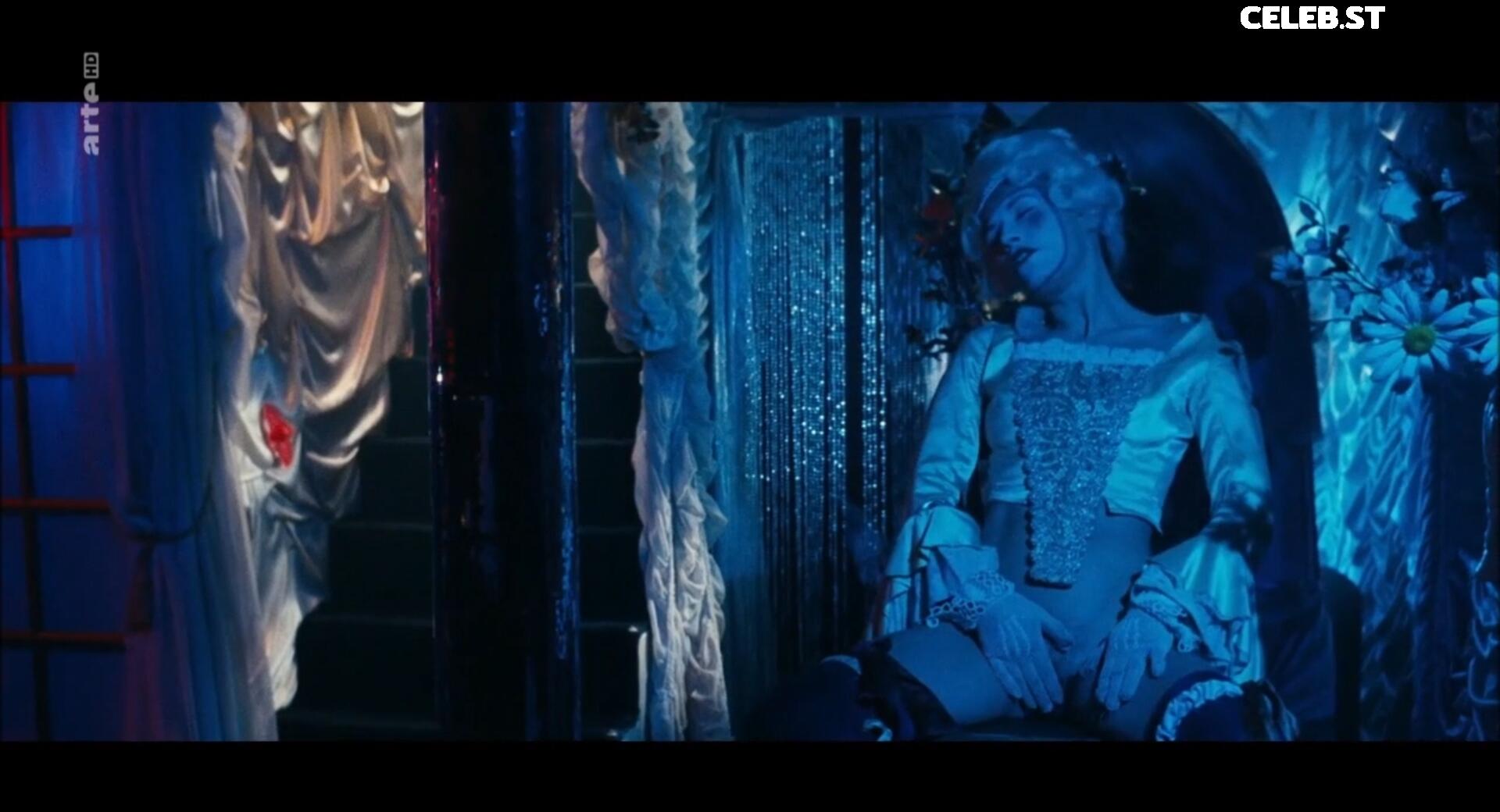 Juliette Binoche Image 2126805