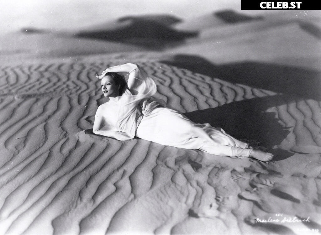 Marlene Dietrich Image 2126429