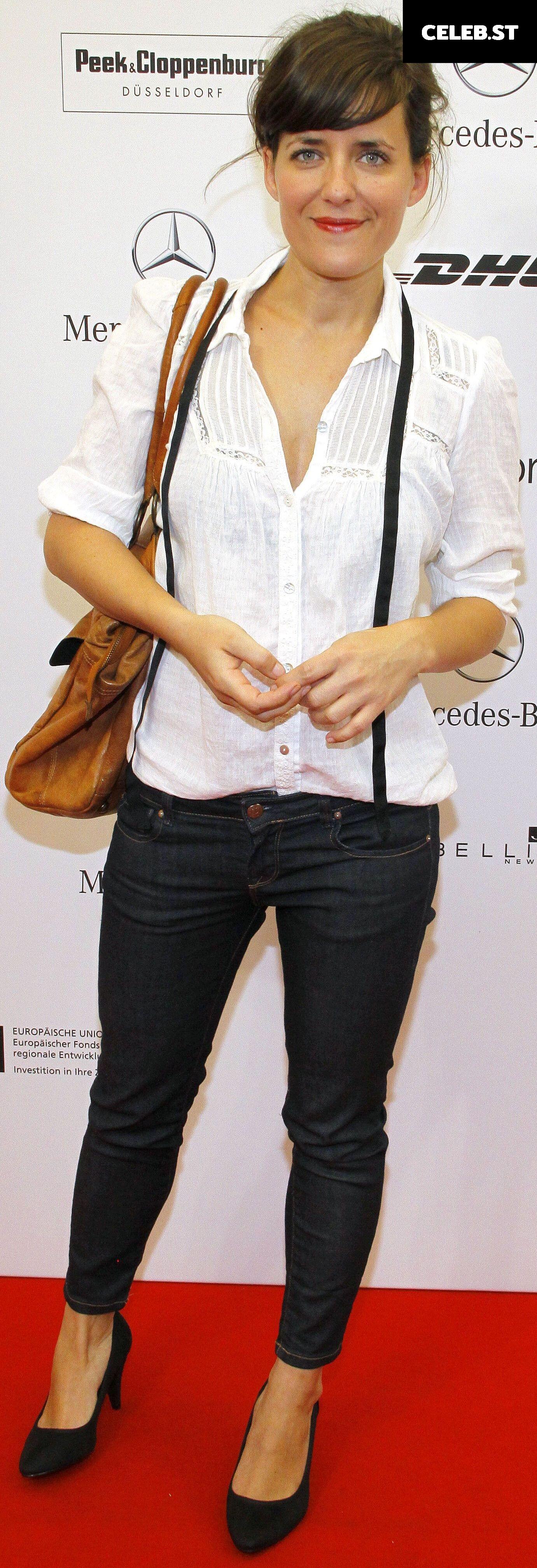 Sarah Kuttner Image 2126661