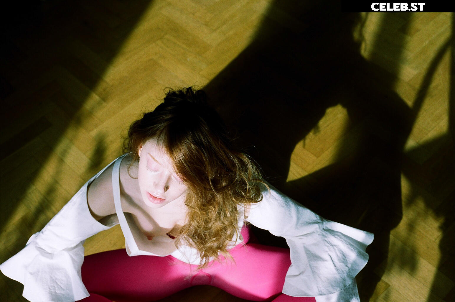 Lily Newmark Image 2124679