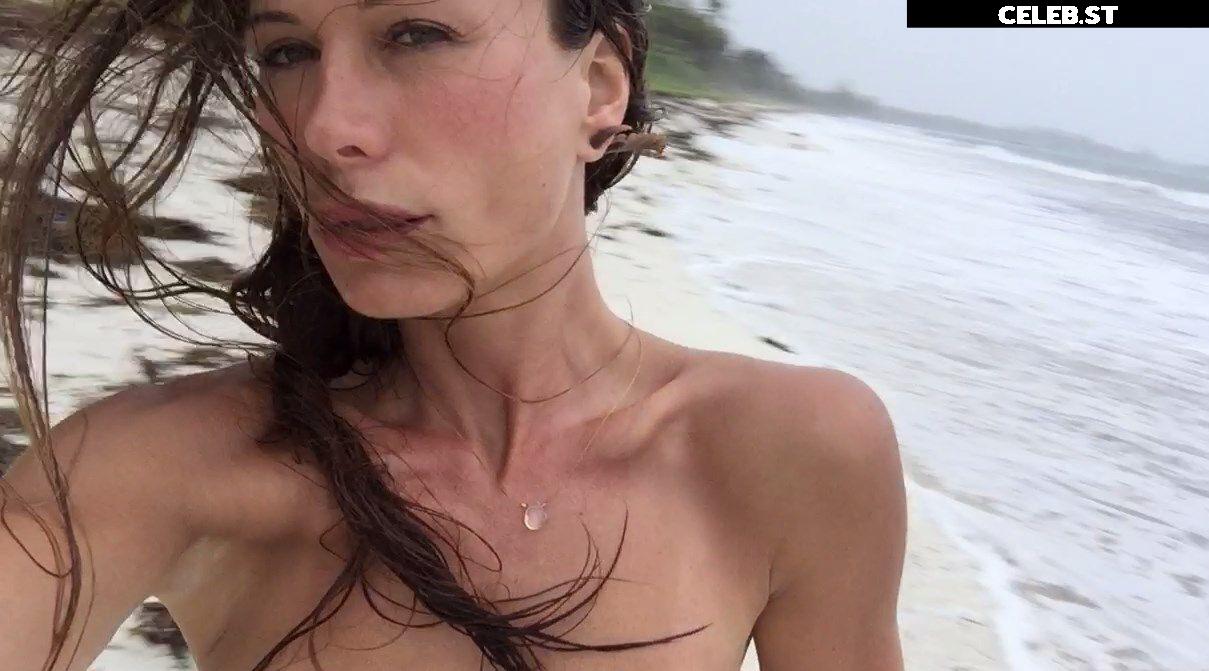 Rhona Mitra Image 2124943