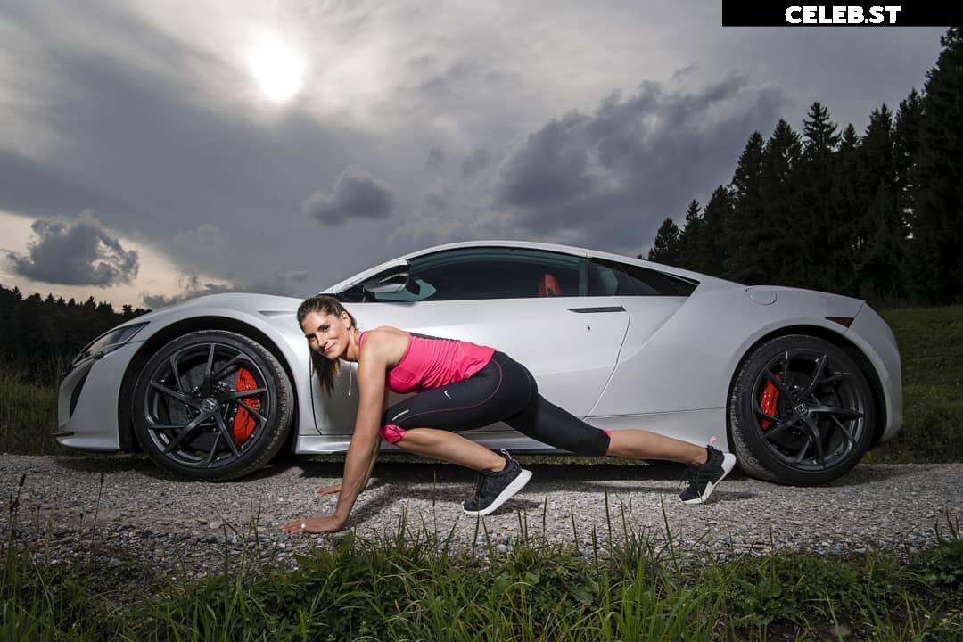 Cyndie Allemann Image 2121096