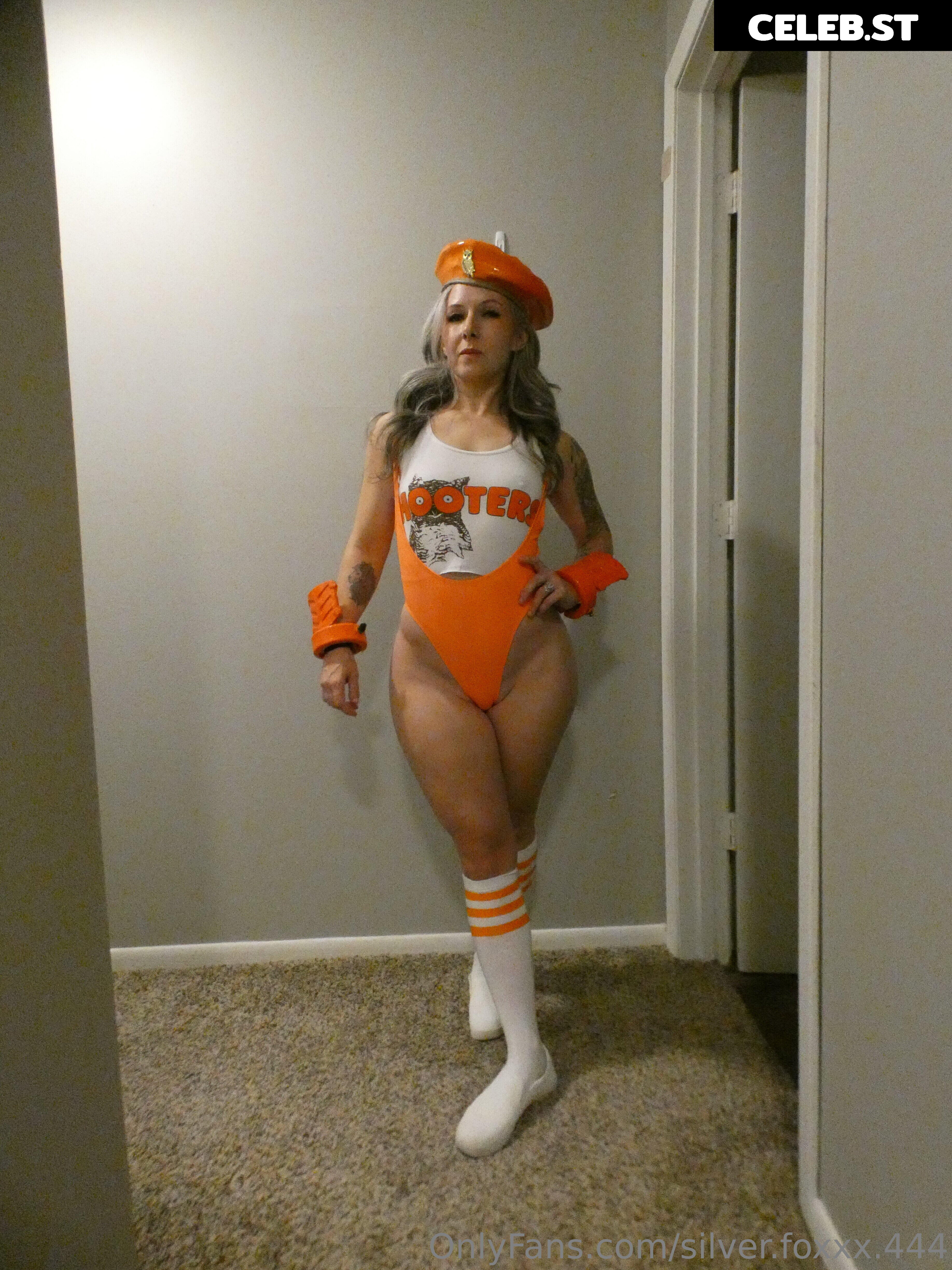 silver.foxxx.444 Image 21229483