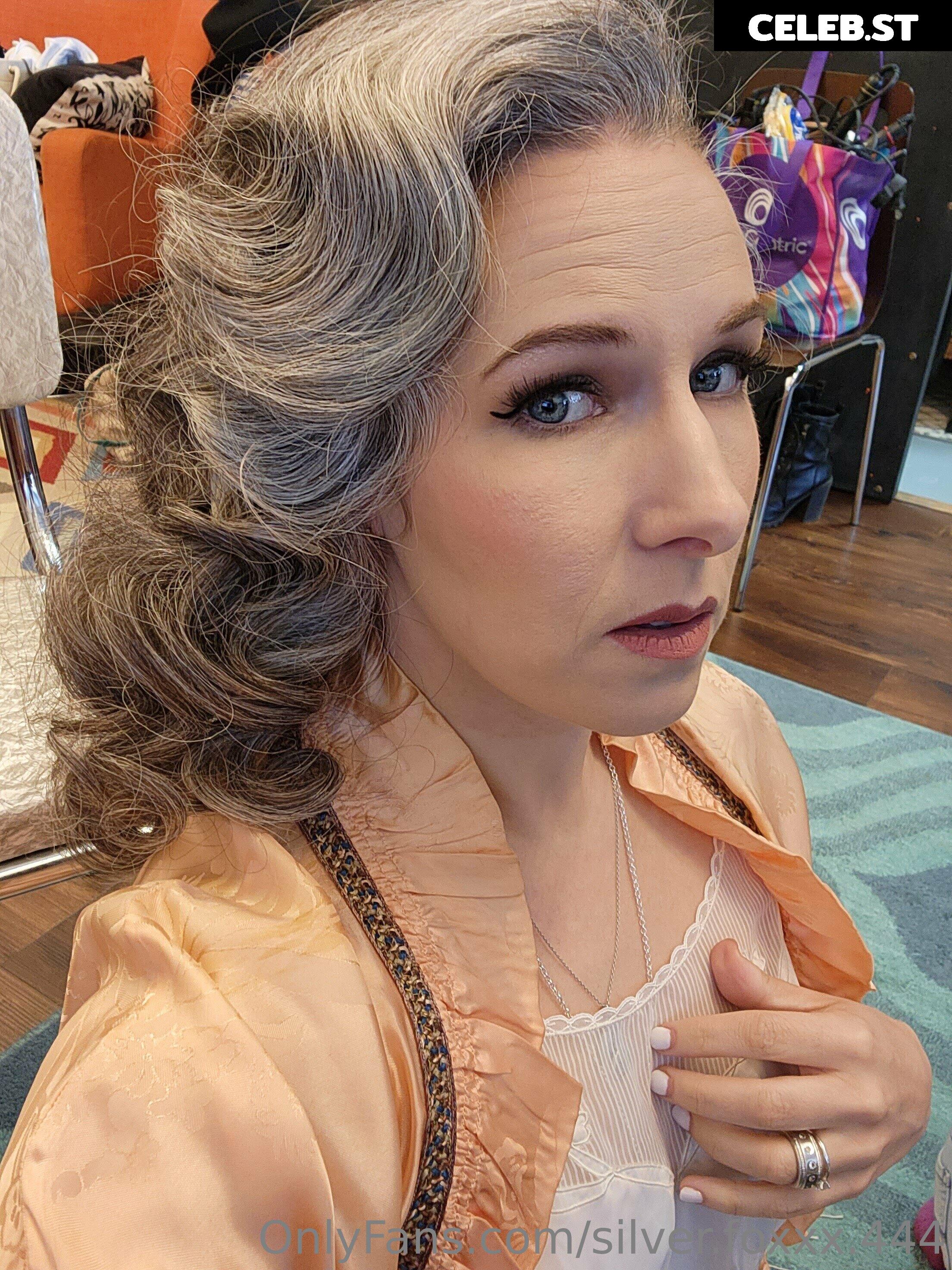 silver.foxxx.444 Image 21229783