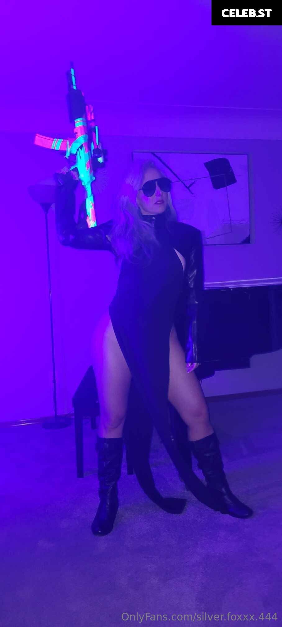 silver.foxxx.444 Image 21229750