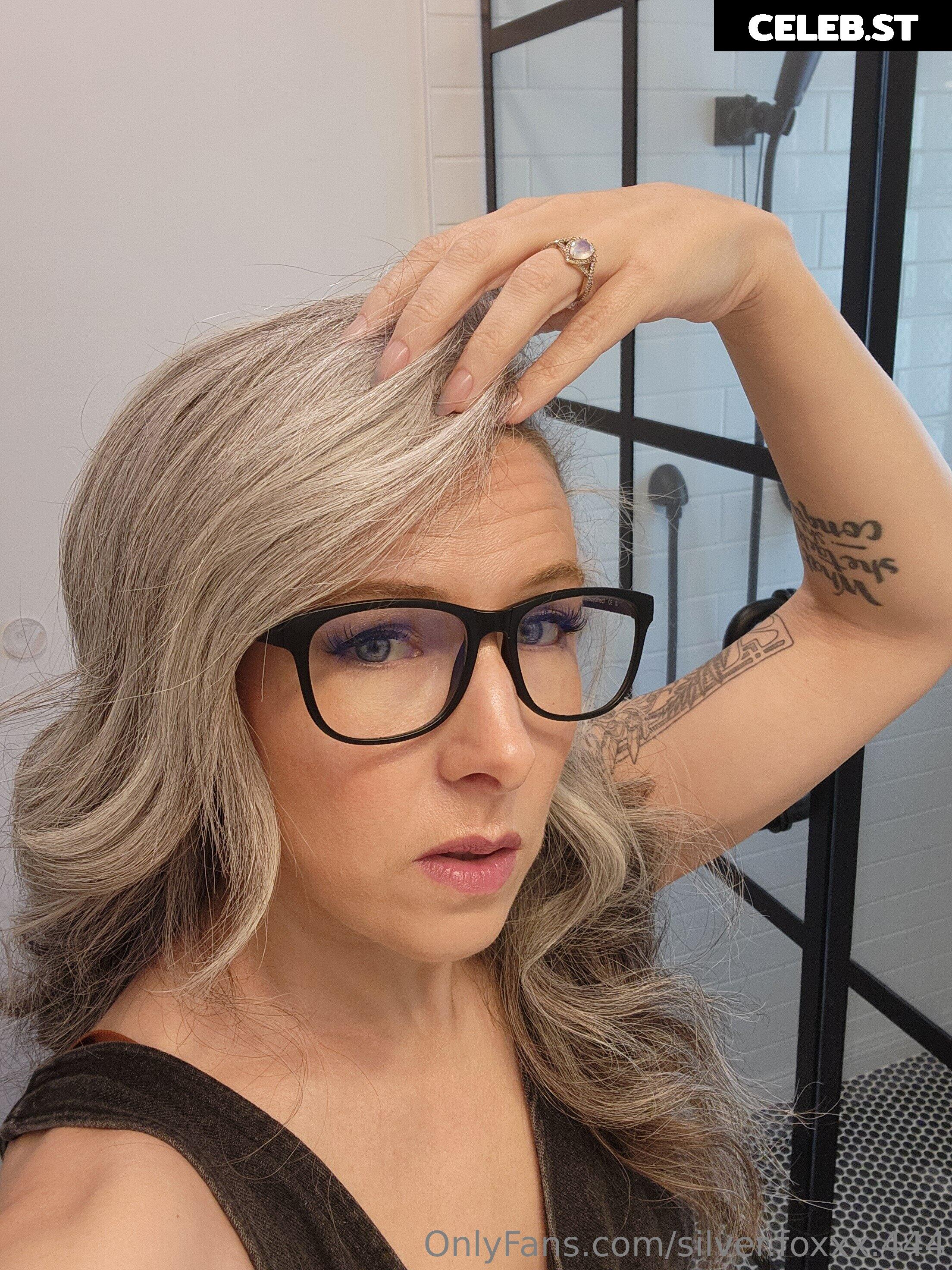 silver.foxxx.444 Image 21229653